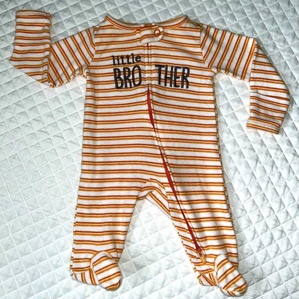 Carter’s Infant Boys “Little Brother” Striped Zippered Sleeper Size NB Newborn